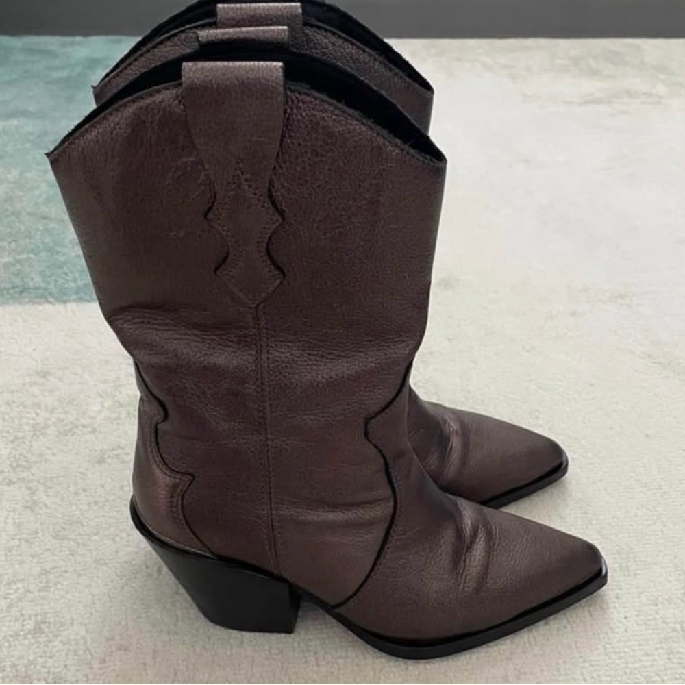 Brown Leather Western Boots